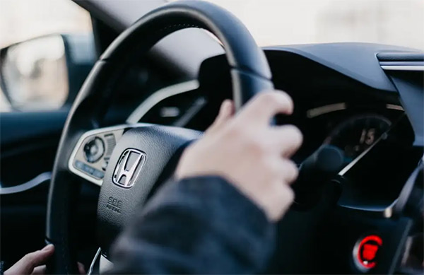 道路救援告訴你汽車啟動不了該怎么辦？