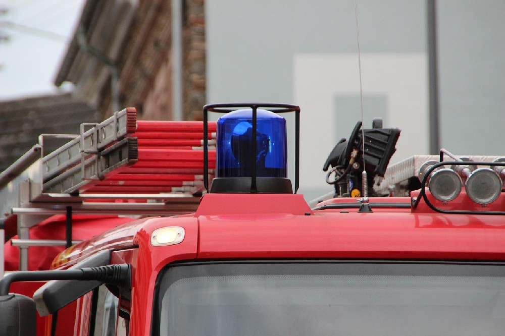 佛山汽車救援：24小時待命，讓愛車不再無助！