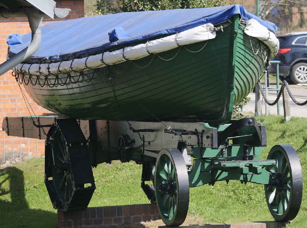 寧波拖車(chē)救援：城市夜歸人的守護(hù)神，解憂(yōu)路上的光明使者